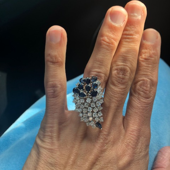 Estate Stunning Sapphire & Diamond White Gold - Picture 3 of 7